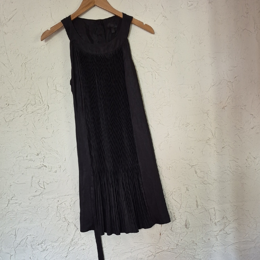 Banana Republic Black Pleated Midi Dress